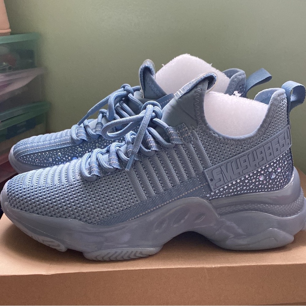Steve Madden Women Sneakers